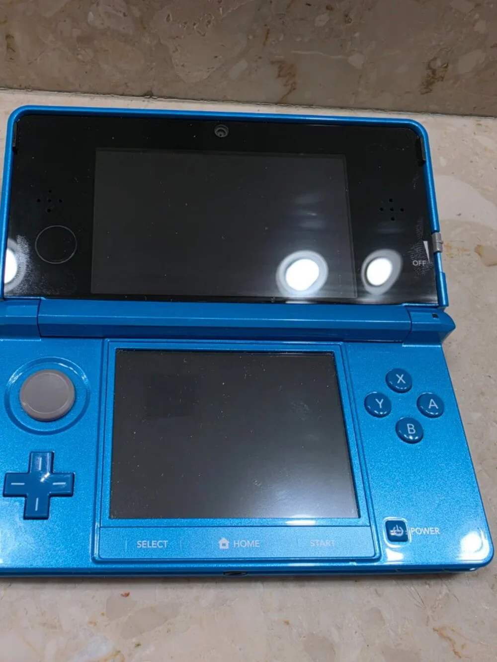 Nintendo 3ds Monster Hunter 4 Blue Limited Edition 64GB Memory Card & Charger